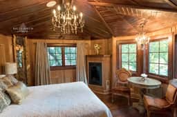 Tree House Luxury Stay