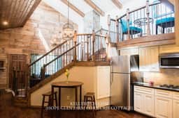 Barn Luxury Stay w/Jacuzzi Loft